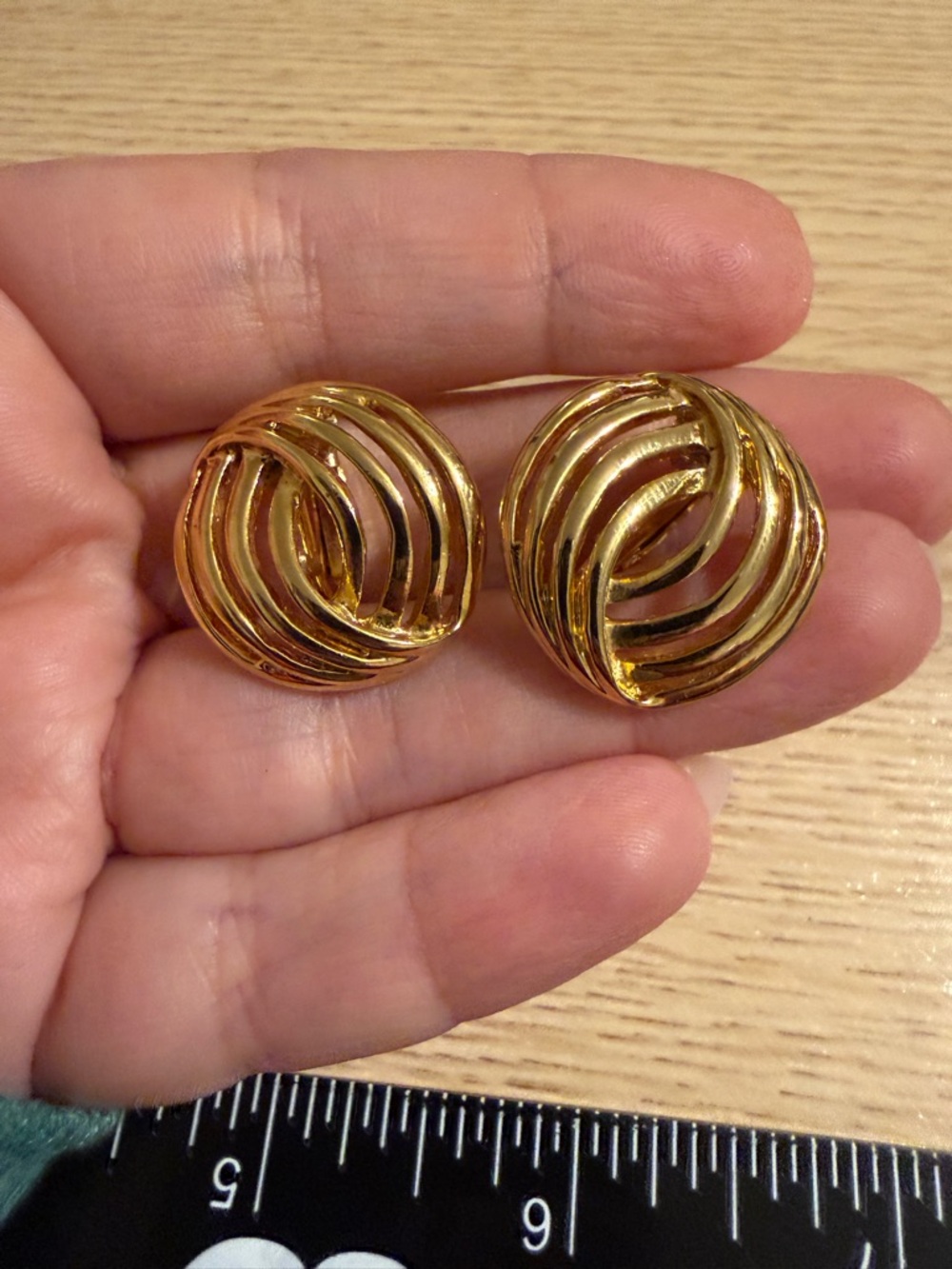 Gold Swirl Dome vintage clip on Earrings - Women Jewelry